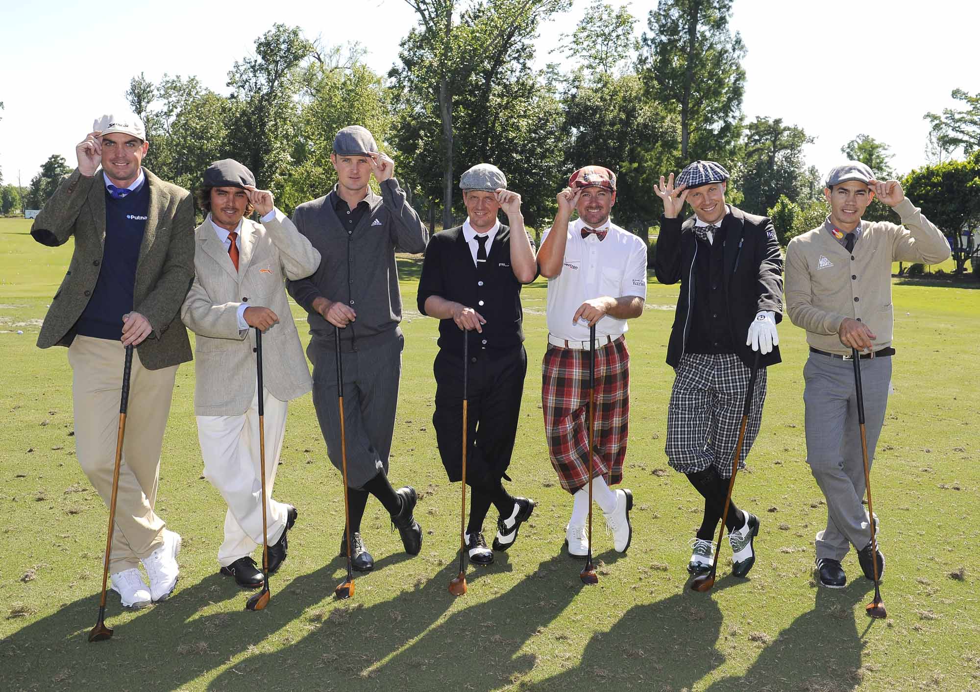 golfers wearing vintage golf cloths