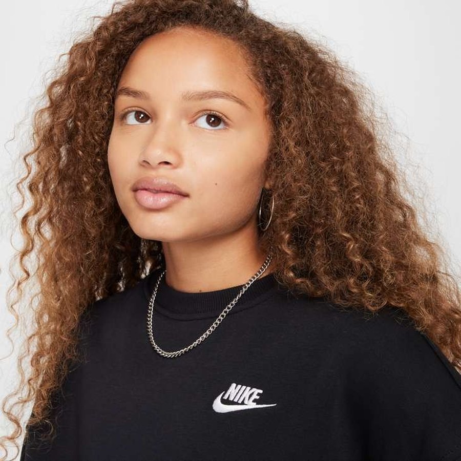 Nike Junior Girls' Club Fleece Boxy Crew Neck Sweater