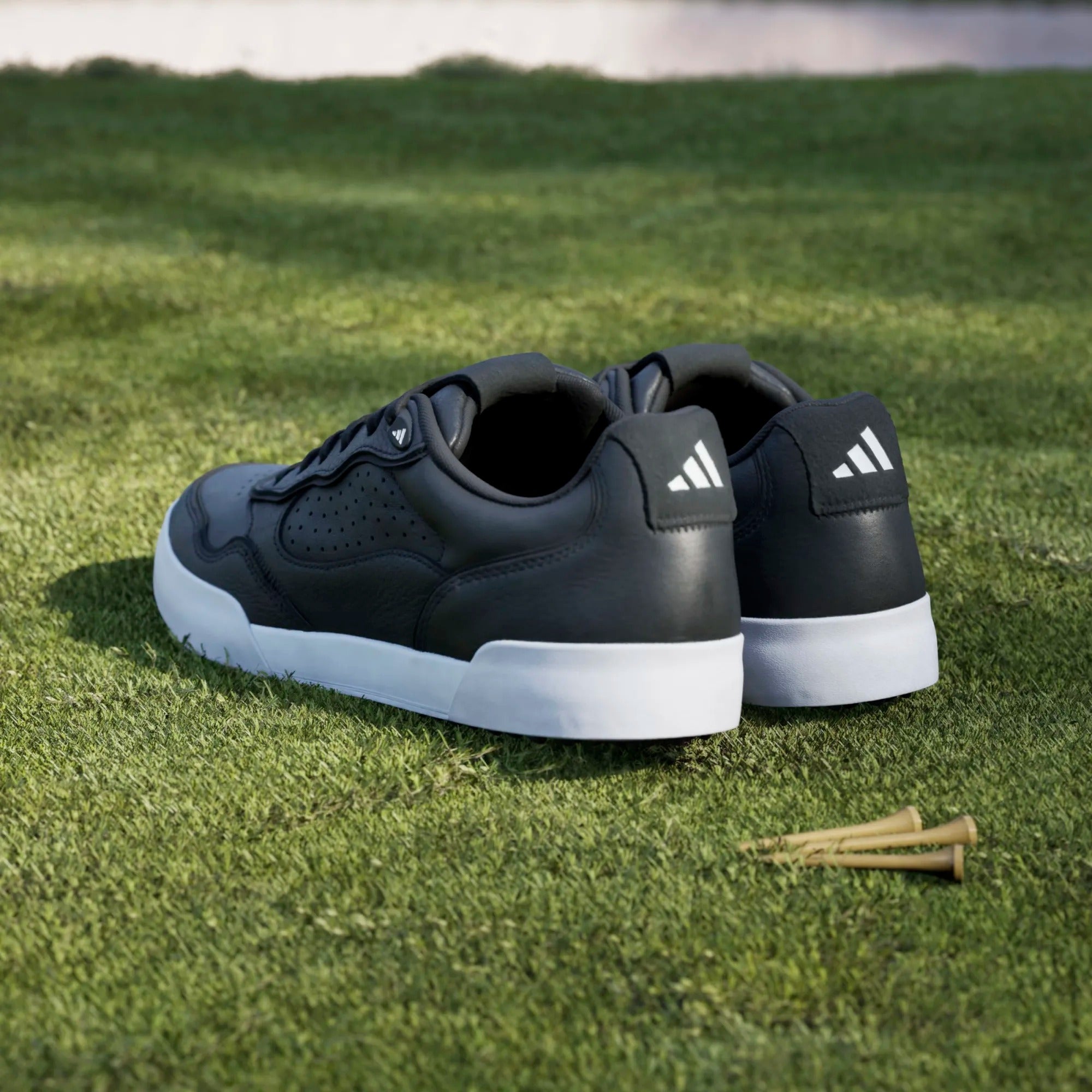 Adidas Retrocross 25 Spikeless Golf Shoes - Black/White
