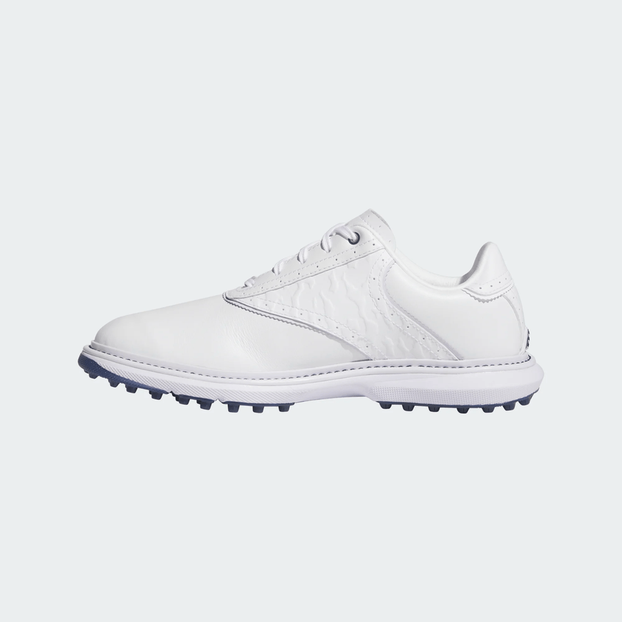 Chaussures de golf Adidas MC70 sans crampons pour femme - blanc/bleu