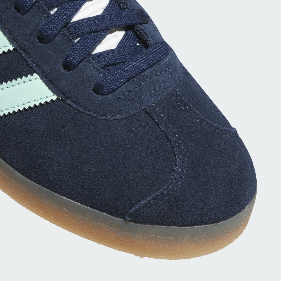 Adidas Gazelle Spikeless Golf Shoes - Navy/Mint