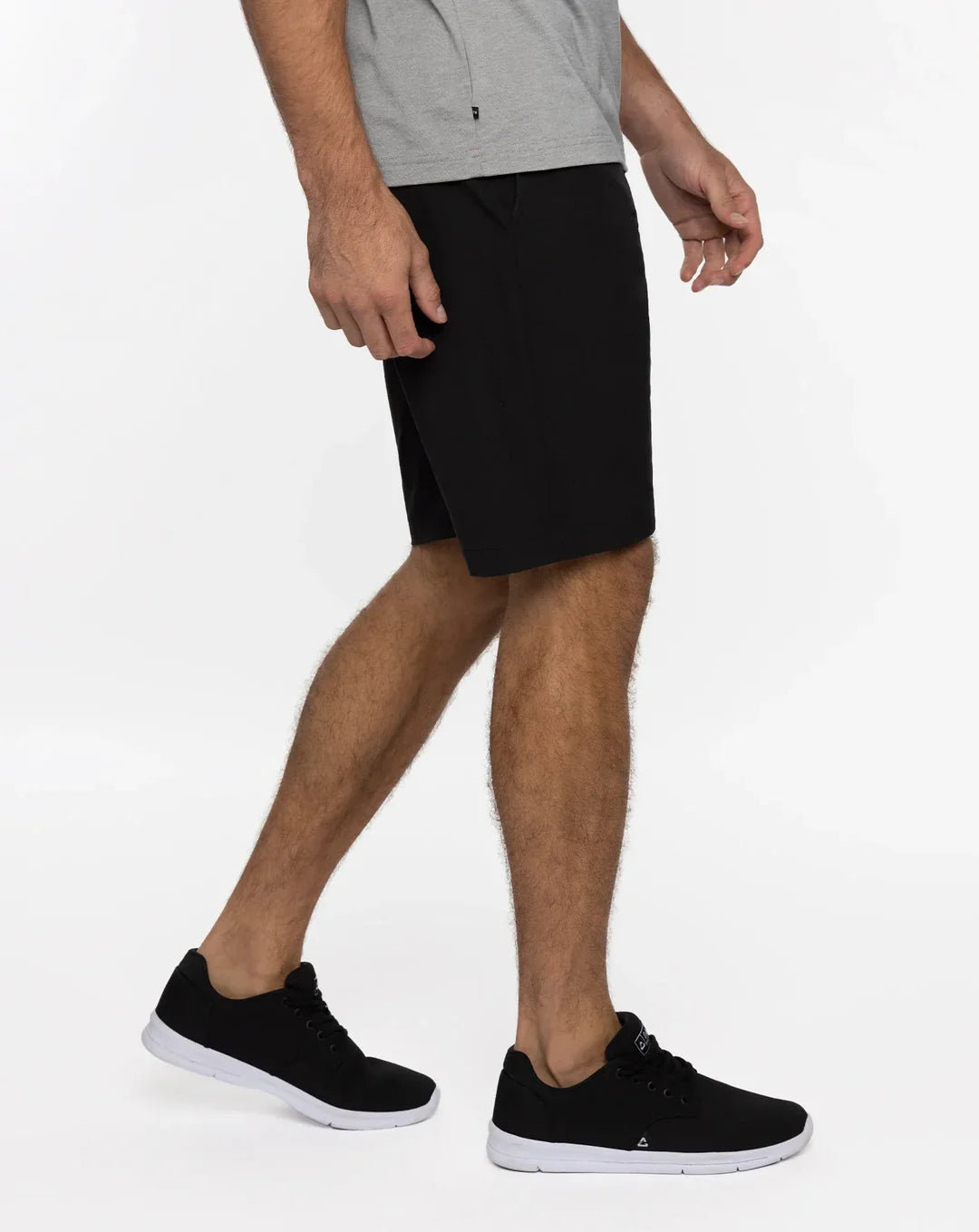 Travis Mathew Beck Shorts 9.5"