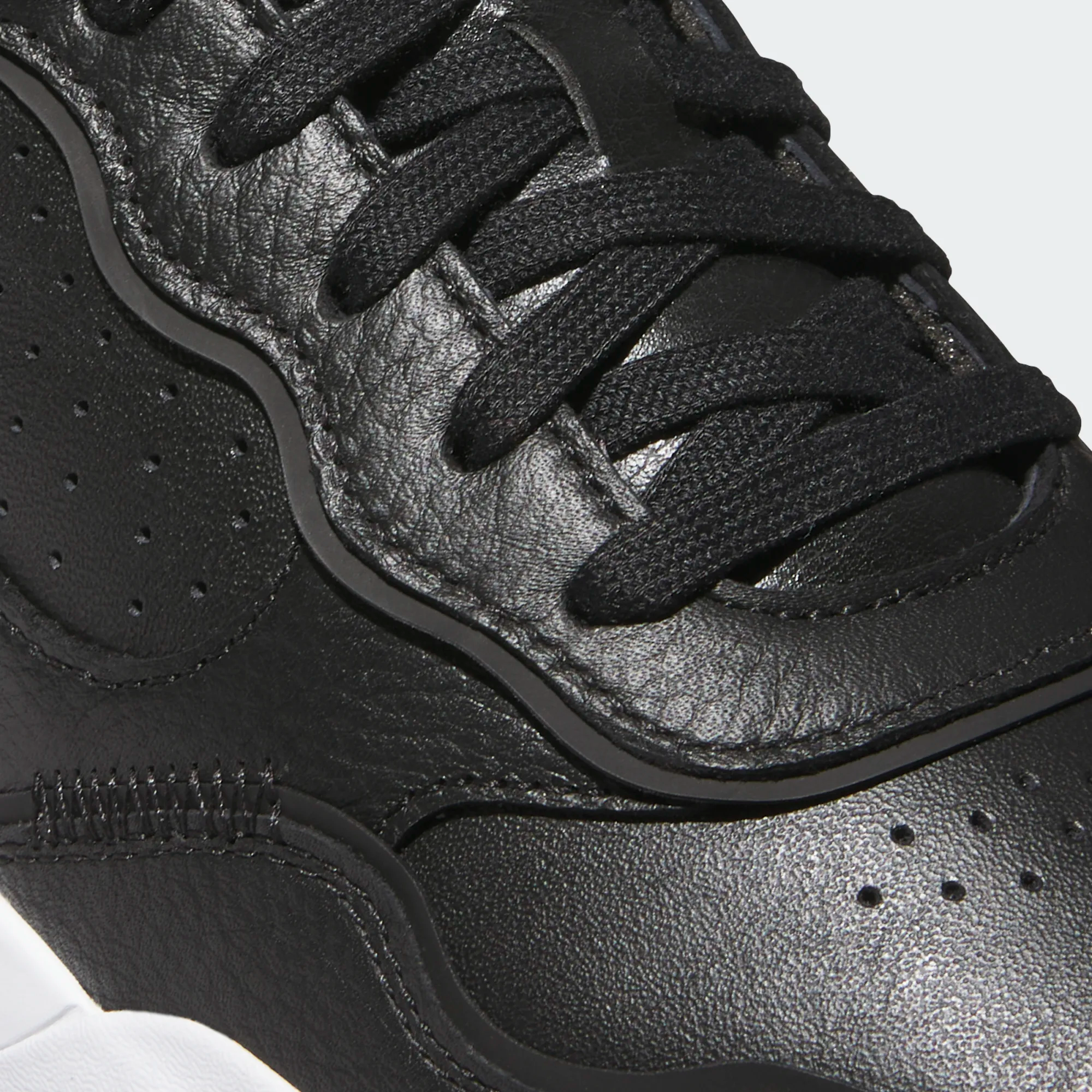 Adidas Retrocross 25 Spikeless Golf Shoes - Black/White